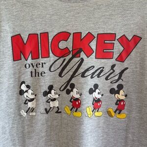 Disney Mickey Over the Years Gray T-Shirt - size XXL